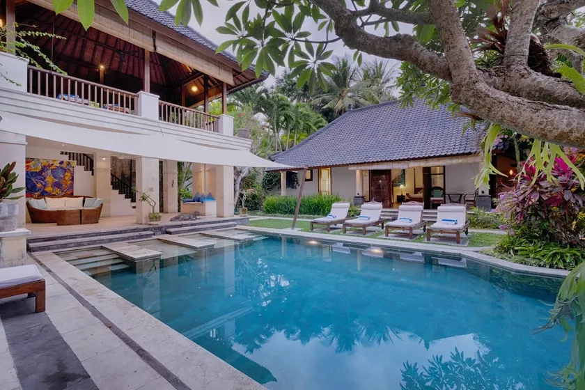 4BR Spacious Suite Private Villa with Garden View - Image 1