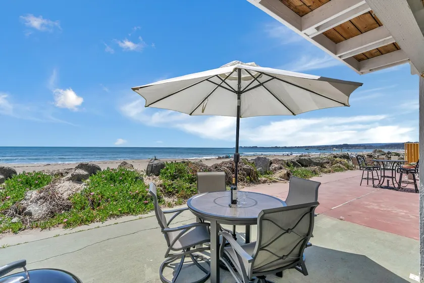 Seaside Sanctuary - Beach Front Home on the `Island` - Image 1