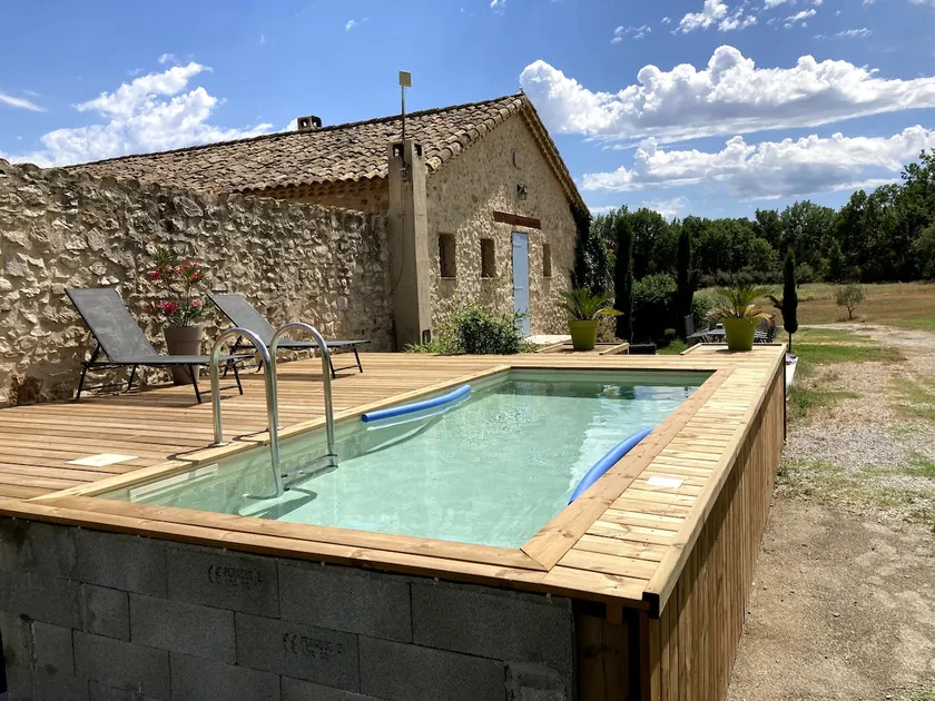 Small corner of tranquility in Provence - Image 1