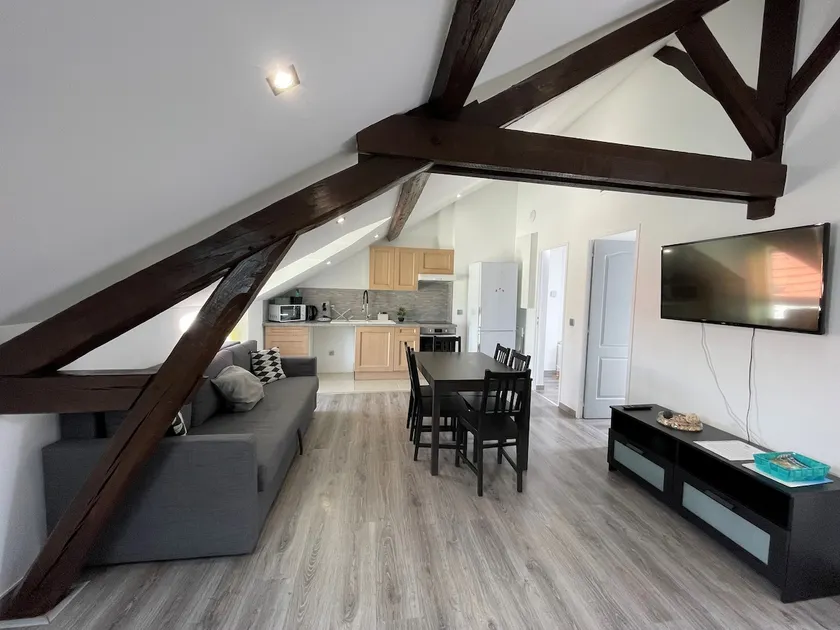 A L'Ombre du Pin "11" -Studio near Disneyland, parc expo and Paris, 1-2 Guests - Image 1