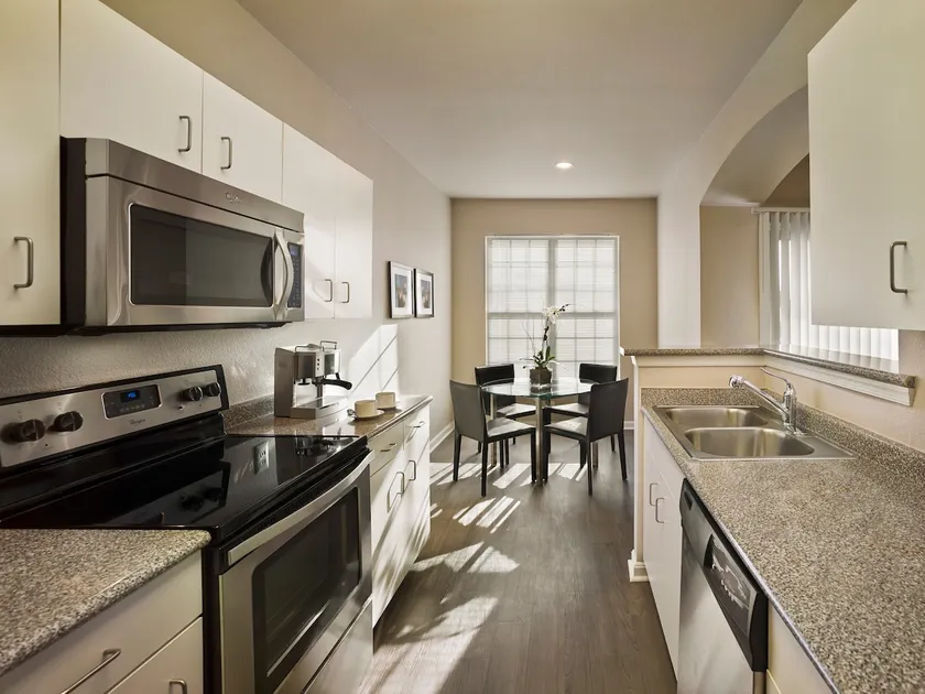 Luxury 2 Bed | Resort-Style Pool - Image 1