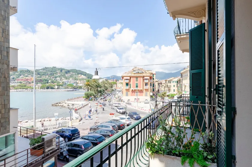 Casa Rosa al Mare, Rapallo, Silver apartment. - Image 1