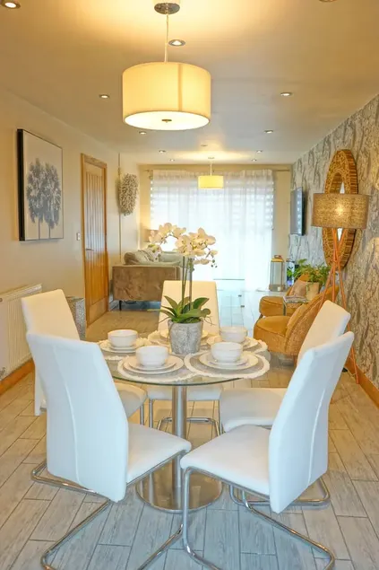 SA1 Waterfront Villa By Village Hotel - Image 1