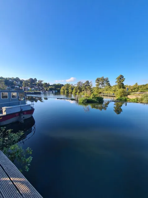 River fronted, Mill Cottage - Image 1