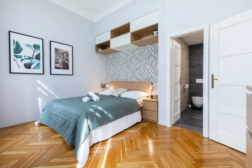 Stunning new 1 bedroom apt. in Prague centre - Image 1
