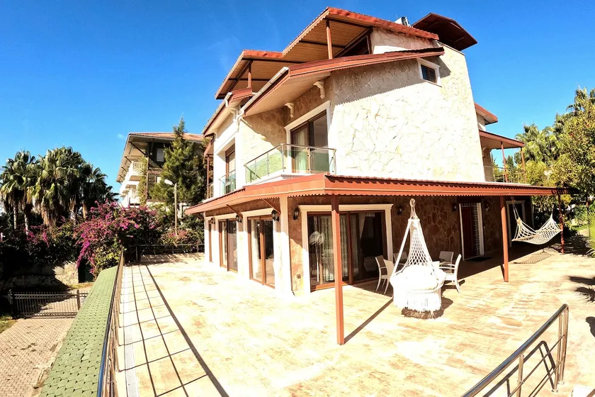 ANTALYA SİDE, Villa on Beach With Magnificent View - Image 1