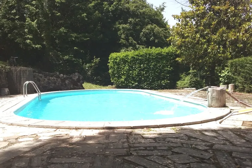 Apartment in Villa il Castellino with Pool - Image 1
