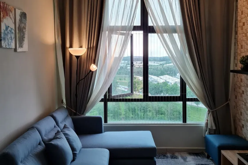 E Life D Summit Residences With Wifi & Netflix - Image 1