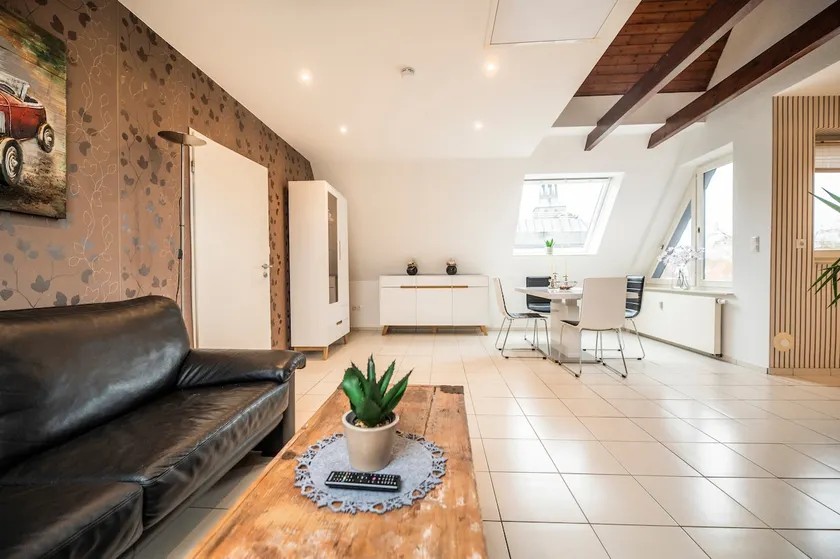 Charmante City Apartment mit Whirlpool& Parkplatz - Image 1