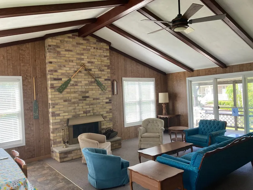 Rustic Retreat - Image 1