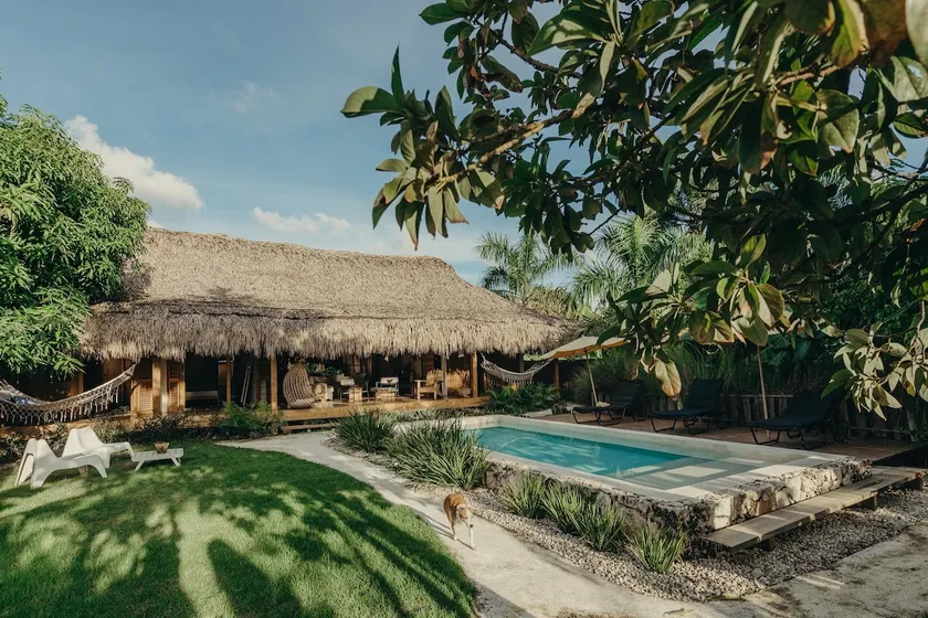 “El Refugio”Bungalow with A/C and pool playa Macao - Image 1