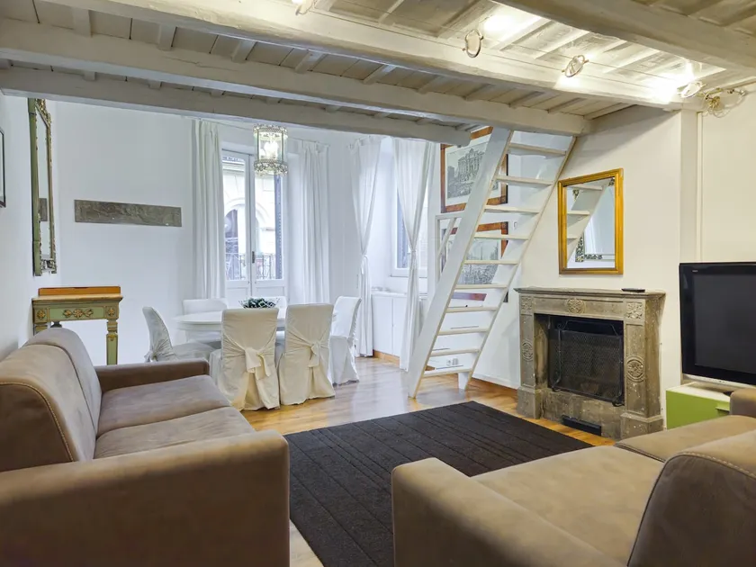 Monserrato Apartment - Image 1