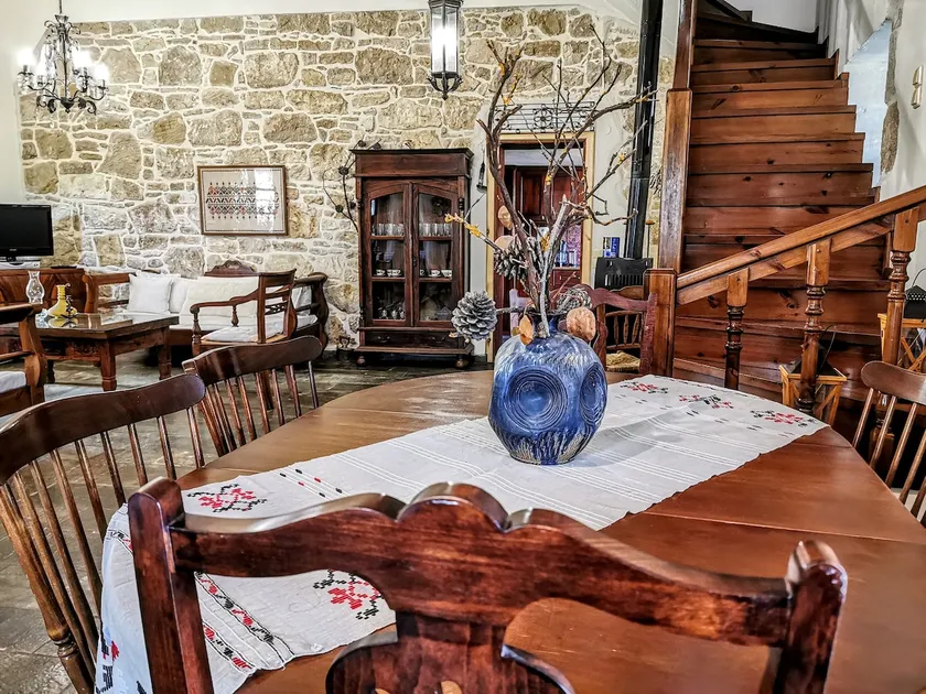 Manoir crétois du XIXème siècle restauré avec amour avec jardin - Image 1