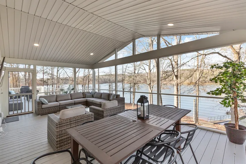 Perfekt Lake Hartwell Getaway-Gorgeous Lake Views! - Image 1
