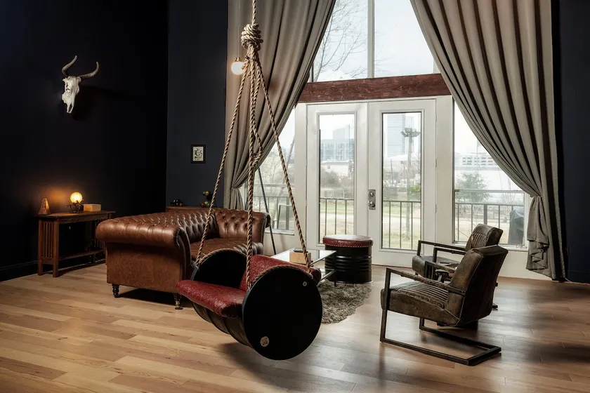 Huge Sunlit Loft w/ Indoor Swing and Skyline Views - Image 1