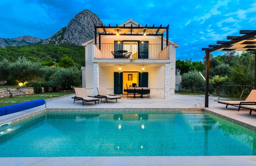 Holiday home Blue Stone w/ heated pool in Zaostrog - Image 1