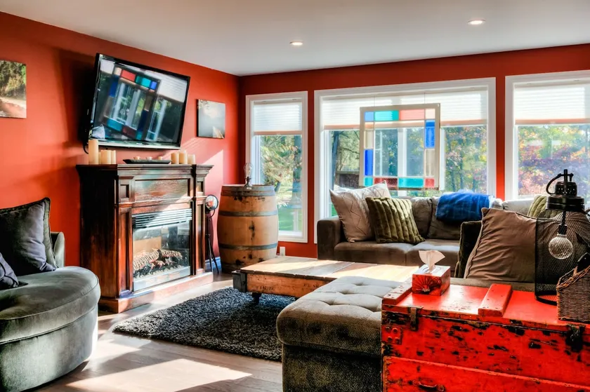 Wrights Coach House - Image 1