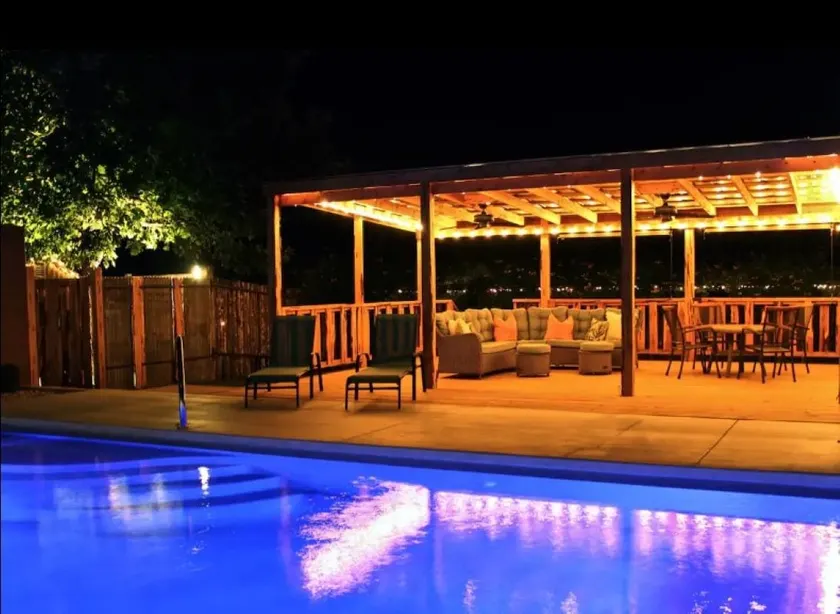 Mucho Gusto | Romantic Stay w/ Pool & Courtyard - Image 1