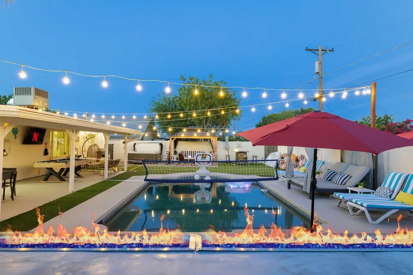 The Monroe - Upscale - Old Town - Heated Pool/Spa! - Image 1