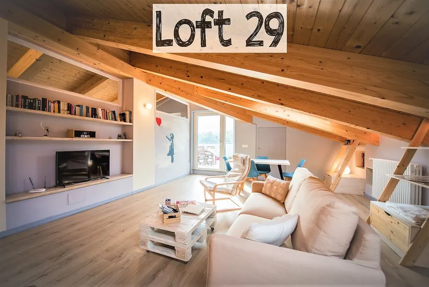Loft, sunny attic of 85 square meters. with terrace overlooking the mountains - Image 1