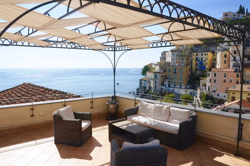 La Zinefra Amalfi Dreams - Image 1