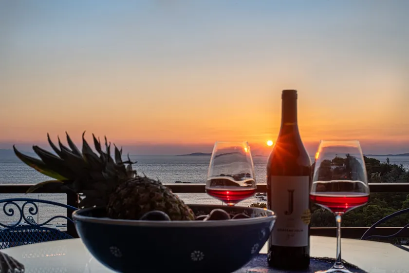 Feliz Apt- Breathtaking Seaview and Sunset by ΜΡS - Image 1