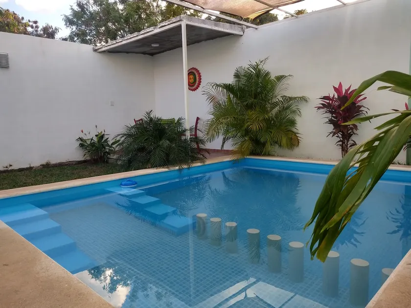 The Friendship House. - Image 1