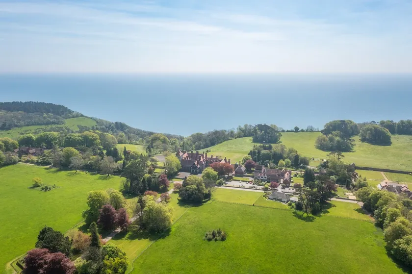 Billiard House, slps 5, Private Beach, 350 acres - Image 1