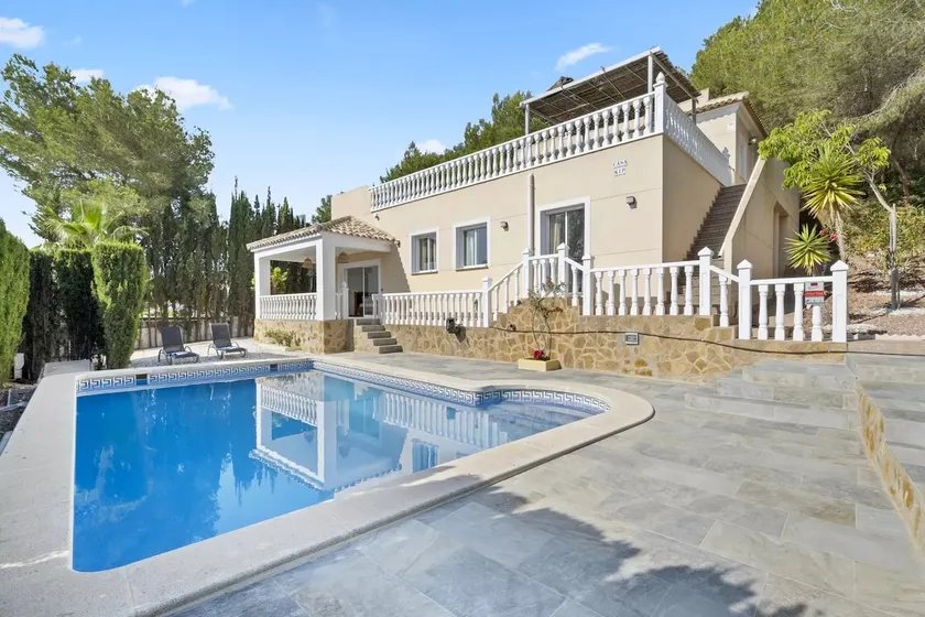 Villa KIP, private pool & jacuzzi surrounded by nature - Image 1