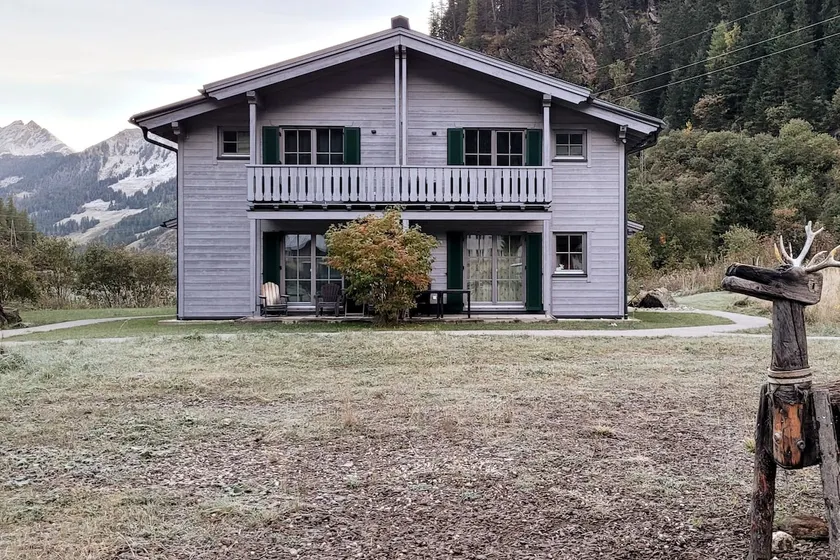 Ski lodge 161 by the lake with private sauna - Image 1
