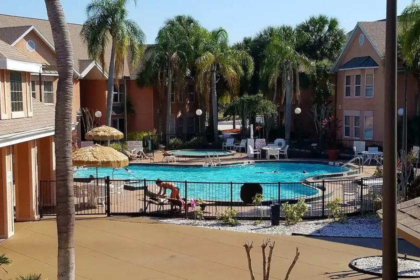 Modern Pool View Villa near Disney & Parks - Image 1