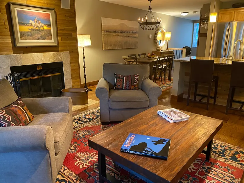 Vail Elegant Well Appointed 2 Br Condo Lic# 027636 - Image 1