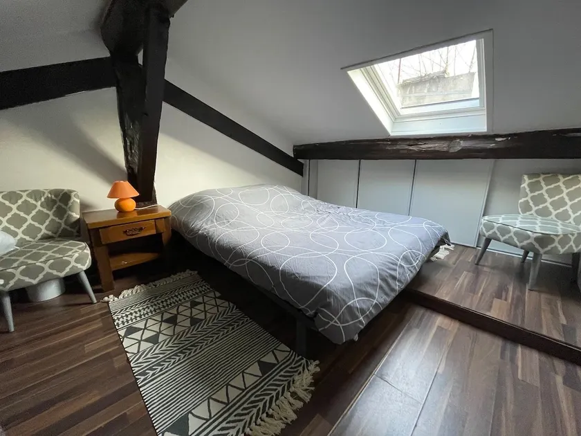 Atypical apartment for 1-6 people 20 min from Lyon - Image 1