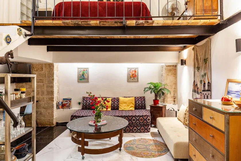 Old Jaffa Crib at the Sea - Image 1