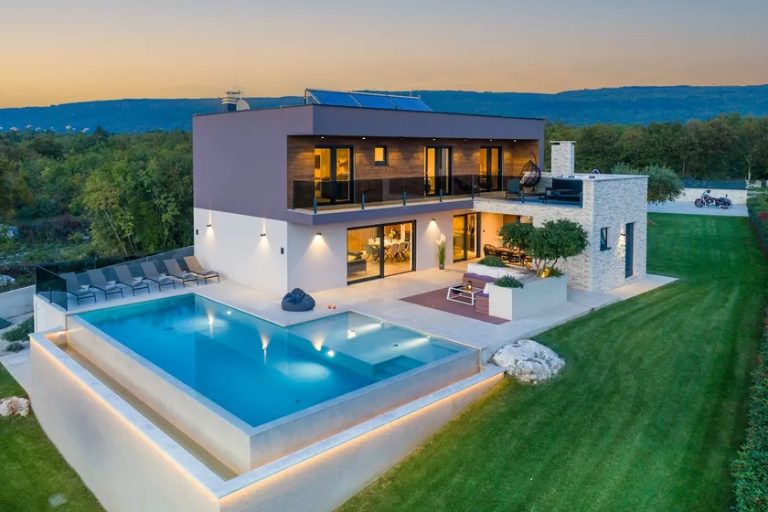 Villa Memory - Image 1