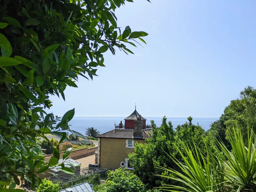 The St Clares Hideaway is a couples retreat with sea view - Image 1