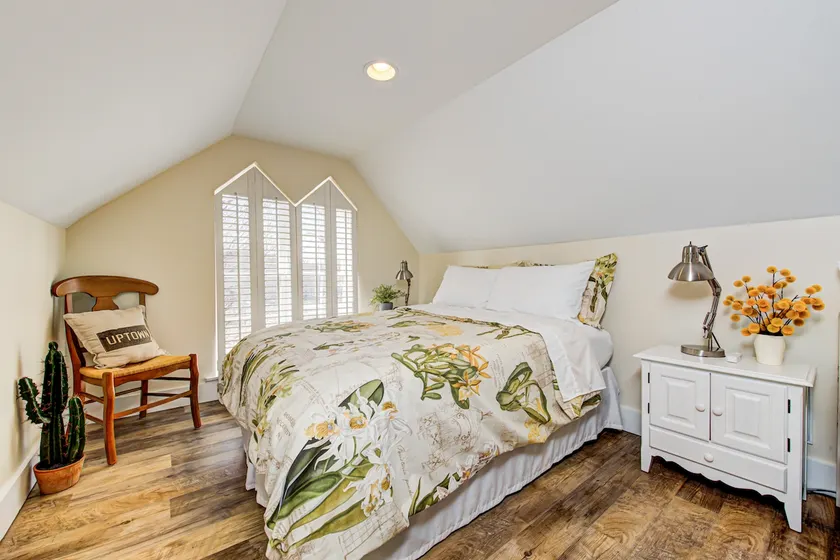 Easy walk to very Cntr of Indy,2 bdrm, trendy spot - Image 1