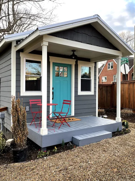 Charming 1 Room Guesthouse, Heart of West AVL - Image 1