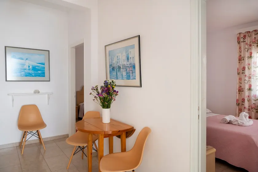 MARIAS HOSPITALITY - Image 1
