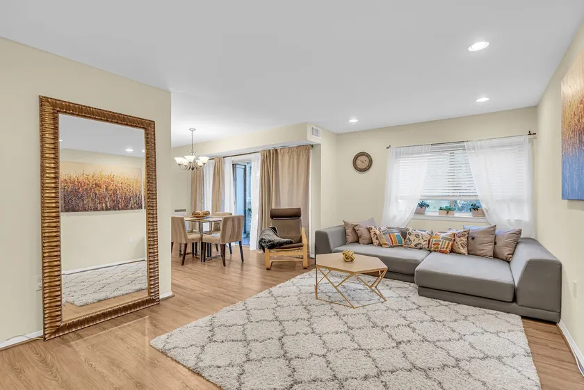 Spacious - King/King Beds - No Cleaning Fee - Image 1