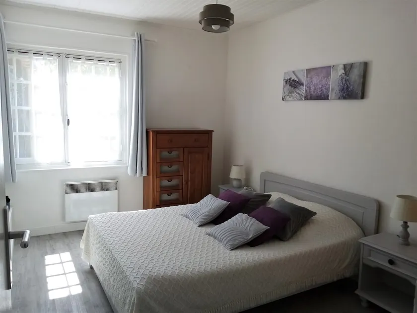 Peaceful apartment in Aix-en-Provence - Image 1