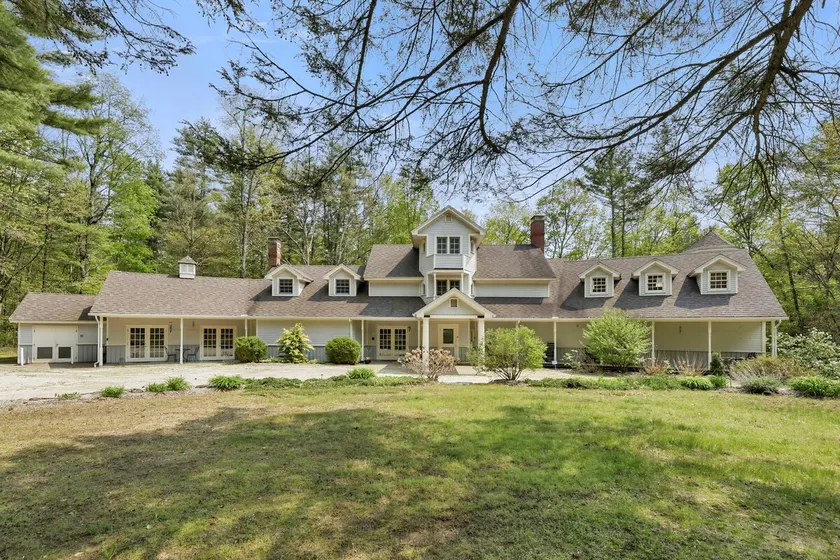 Country Castle-Complete privacy-minutes from town - Image 1