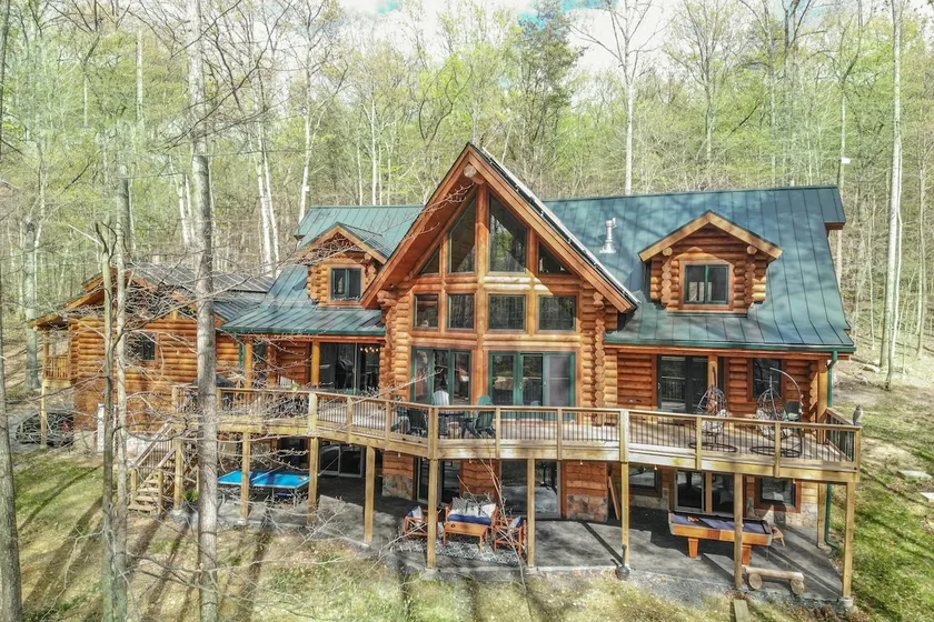 The Log House at Sugarloaf Mountain MD - Image 1