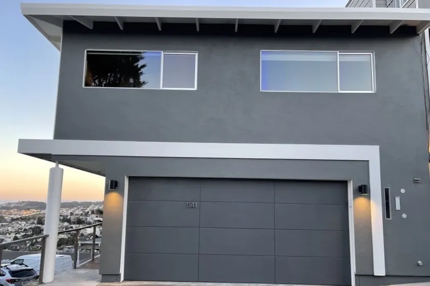 Noe Valley home,VIEWS,3BR+2BA, Garage,EV Charging - Image 1