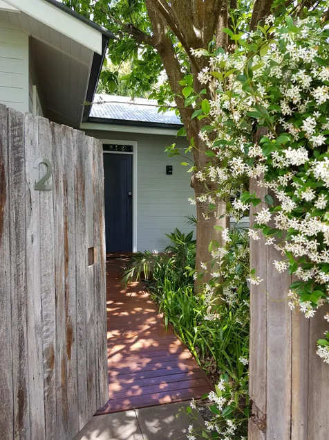 Central modern cottage - Image 1