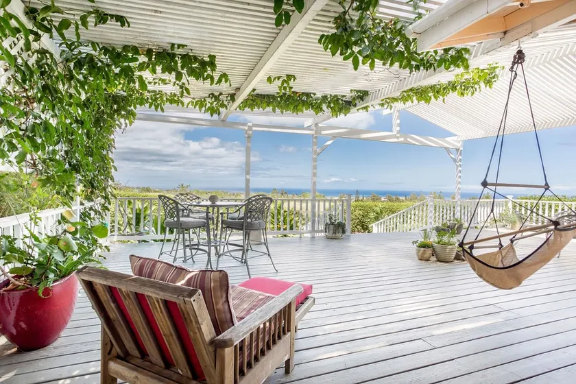 Ocean View Suite, Private Entrance, Great Location - Image 1