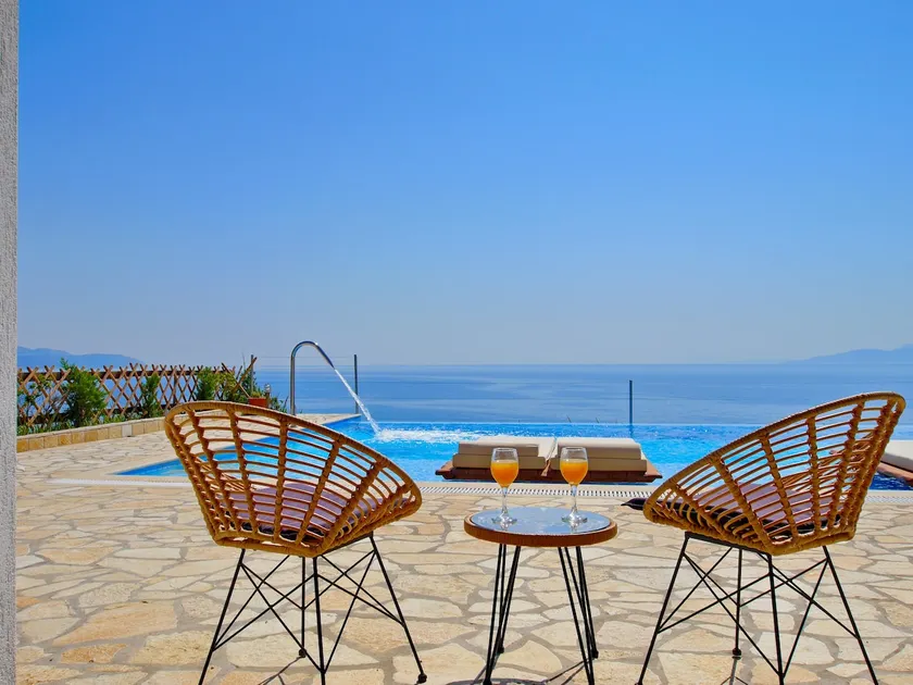 Villa Kalypso Infinity Pool Villa - Image 1