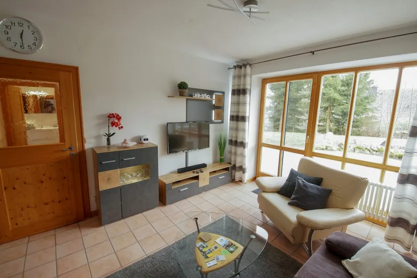 Vacation apartment with terrace (Idyll in the countryside) - Image 1