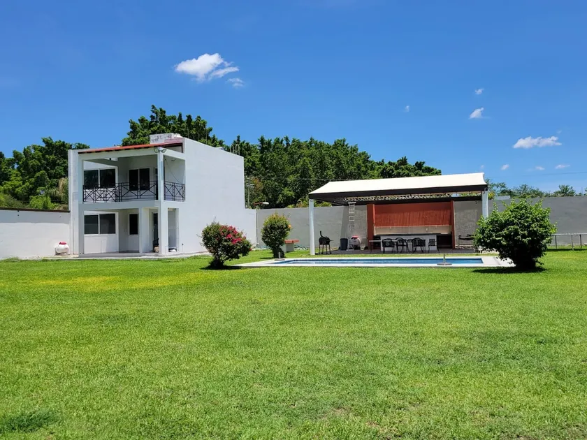 Casa Zurc - Image 1