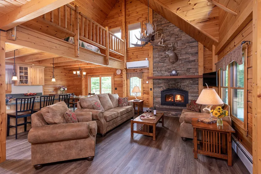 Field & Stream Dream Cabin near Smugglers Notch - Image 1